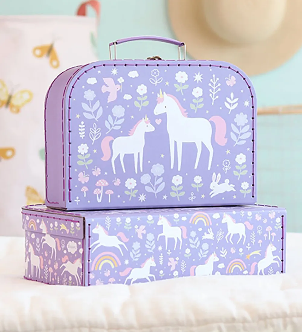 A Little Lovely Company Legekufferter|Rolleleg>Kuffertsæt - 2 stk. - 29x20/25,5x18 cm -