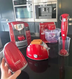 Bosch Mini Legekøkken Og Legemøbel>Stavblender - Legetøj - Rød