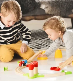 BRIO Brio><noscript><img width=