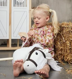 by ASTRUP Kæpheste><noscript><img width=