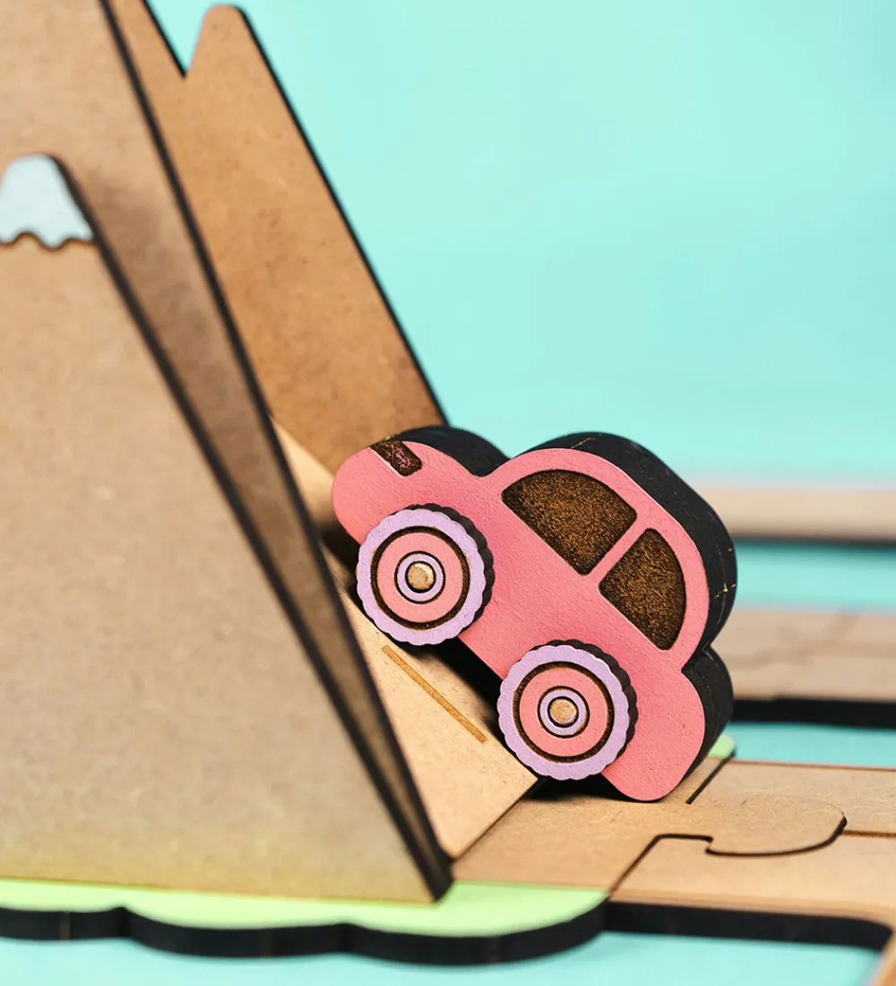 Crateit Trælegetøj|Kreasæt>Kreasæt - Town - Træ - Rundt Om Bjerget - 31 Del