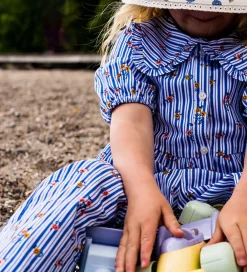 Dantoy Biler, Tog Og Køretøjer|Udeleg Og Udendørs Legetøj>Lastbil m. 2 Biler - Multifarvet