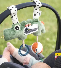 Done by Deer Babylegetøj|Aktivitetslegetøj>Aktivitetslegetøj - Ophæng - Croco - Grøn