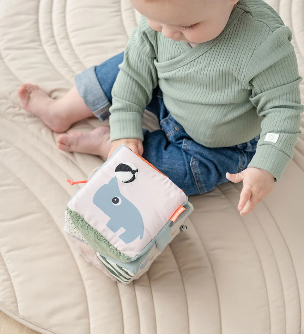 Done by Deer Aktivitetslegetøj>Aktivitetsterning - Fold Ud - Deer Friends Colour M