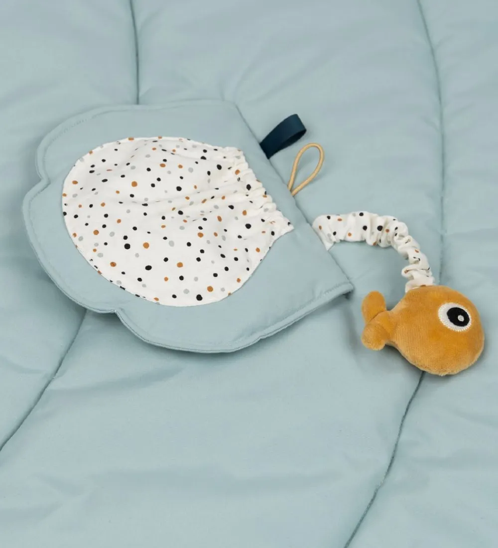 Done by Deer Aktivitetsstativer|Legetæpper Og Legegulve>Aktivitetstæppe - Sea Friends - Blå