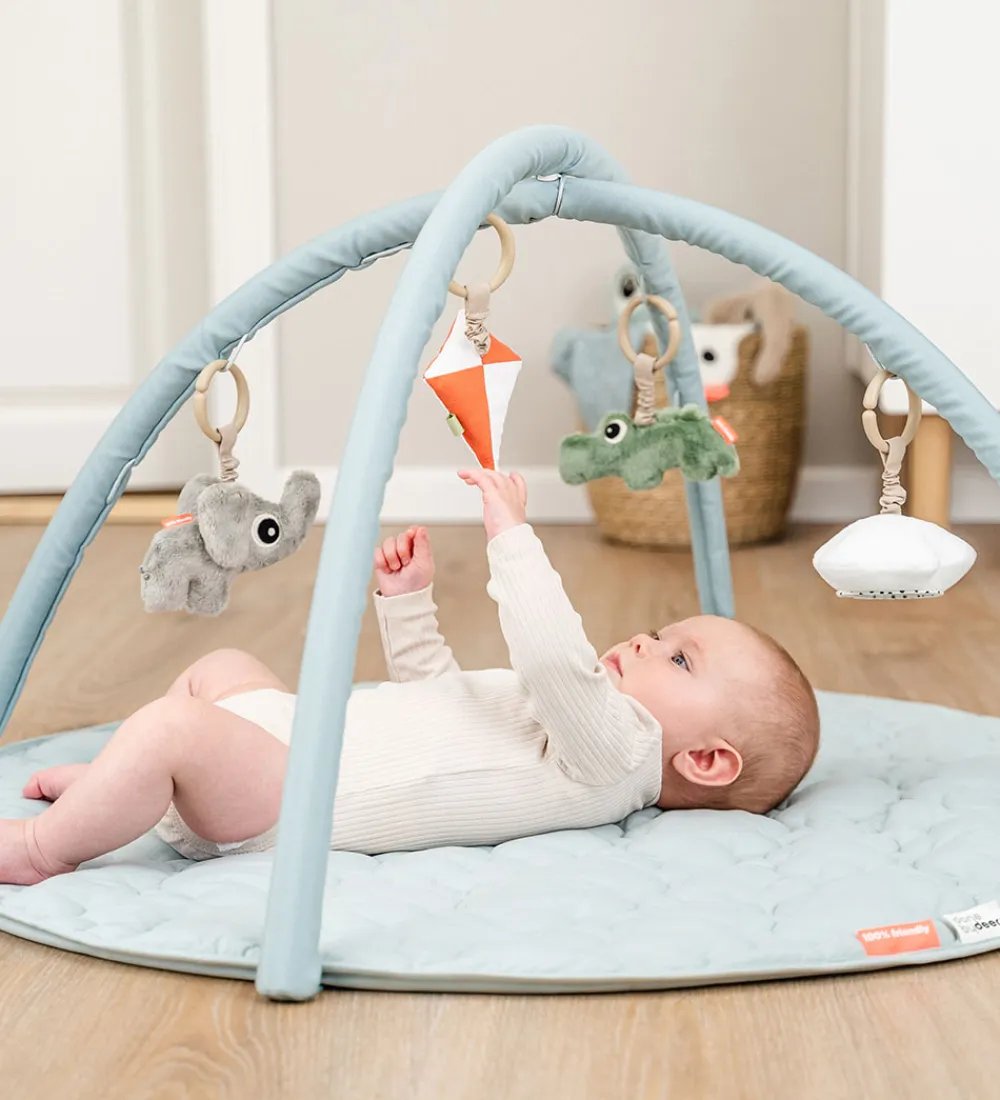 Done by Deer Babylegetøj|Aktivitetsstativer>Aktivitetstæppe - Playground - Blå
