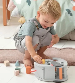 Done by Deer Puttekasser><noscript><img width=