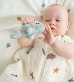 Done by Deer Gribelegetøj>Rangle - 14x8 cm - Wally Blue