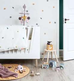 Done by Deer Stablelegetøj><noscript><img width=