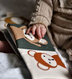 Fabelab Bøger><noscript><img width=