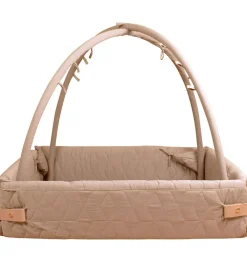 Filibabba Aktivitetsstativer>Aktivitettæppe - 80/120 cm - Soft Quilt - Doeskin