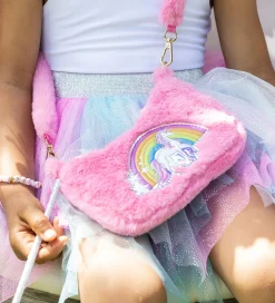 Great Pretenders Halloween><noscript><img width=