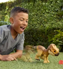 Jurassic World Figurer><noscript><img width=