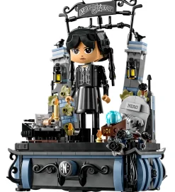 LEGO® Halloween|Konstruktionslegetøj>Wednesday - Wednesday Addams-Figur - 76780 - 702 Dele