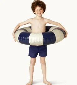 Petites Pommes Udeleg Og Udendørs Legetøj|Baderinge>Badering - 90 cm - Sally - Cannes Blue