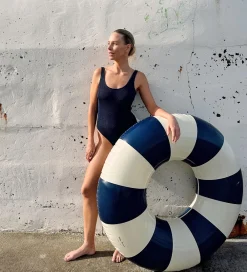 Petites Pommes Udeleg Og Udendørs Legetøj|Baderinge><noscript><img width=