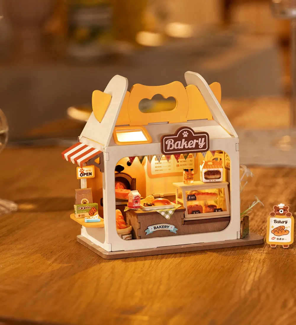 Rolife Kreasæt>Miniature-diorama - DIY - Teddy's Breadbox DS033 - 67 Del