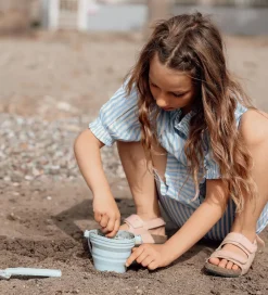 Scrunch Strandlegetøj>Foldbar Spand m. Skovl - 11x9 cm - Midnight Blue