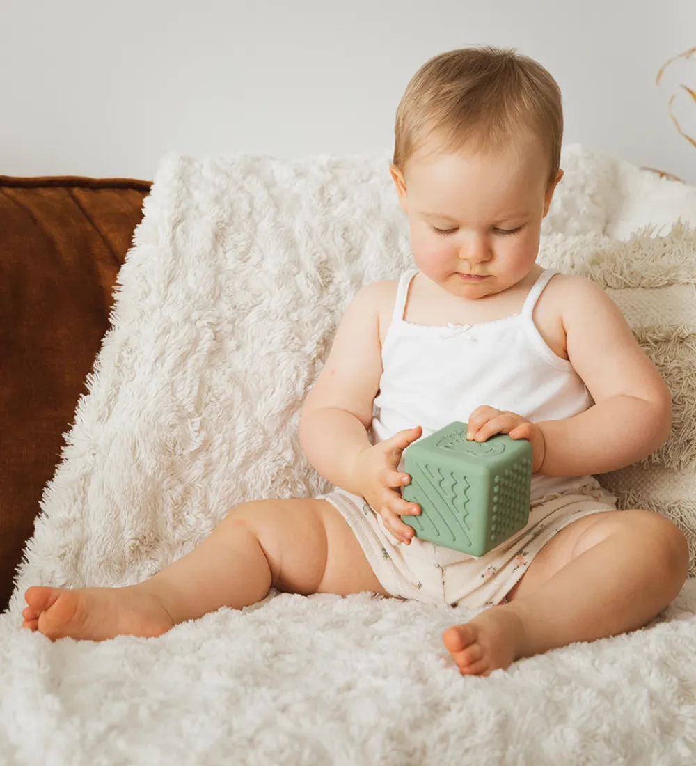 Sophie la Girafe Aktivitetslegetøj>Sanselegetøj- Textured Cube