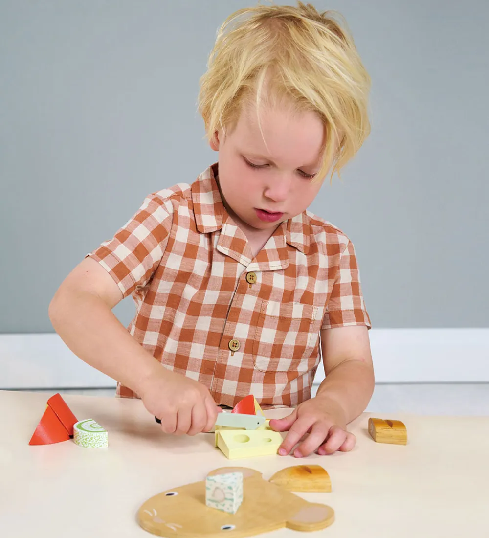 Tender Leaf Trælegetøj>Trælegetøj - Skærebræt med Ost - 15 Dele