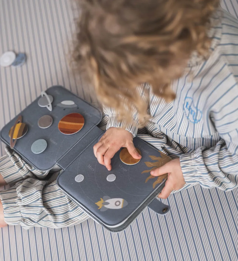 Thats Mine Bøger|Babylegetøj>That's Mine Aktivitetsbog - Emory - Filt - Etoile Rocket