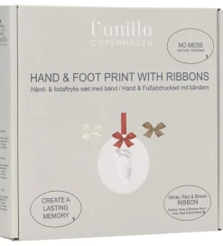 Vanilla Copenhagen Kreasæt>Hånd- og Fodaftryksæt m. Bånd - Hvid/Rød/Brun